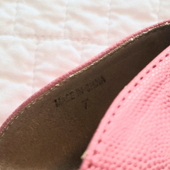 D6DK Fashion Pink Flat Slip Loafer - Picture 6 of 6